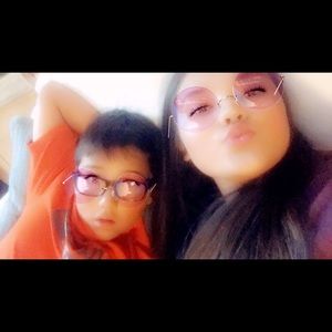 Meet your Posher, Kaidence